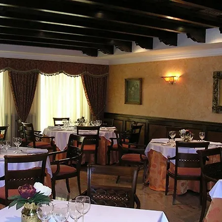 Hotel Santiago