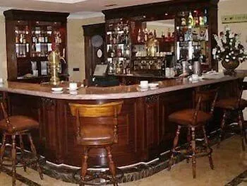 Hotel Santiago 4*